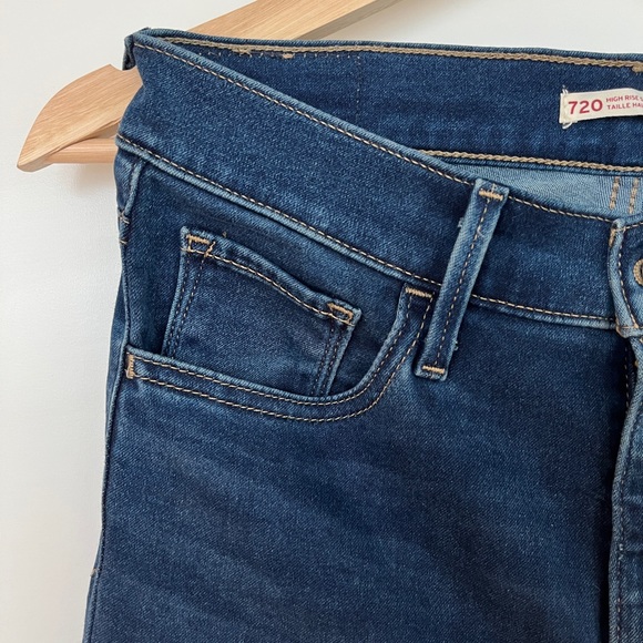 Levi’s 720 Jeans - Picture 7 of 8